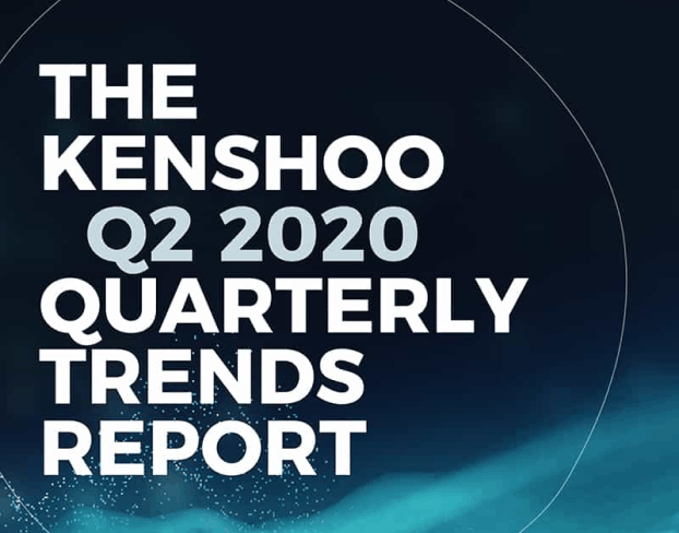 Titelseite des „Kenshoo Q2 2020 Quarterly Trends Report“ mit weißer, fetter Schrift auf dunkelblauem Hintergrund, verziert mit abstrakten hellblauen Formen.