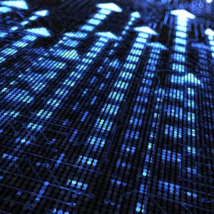 Nahaufnahme einer digitalen Leiterplatte mit leuchtend blauen Pfeilen aus pixelartigen Lichtern, die Datenfluss oder technologischen Fortschritt andeuten – perfekt, um Konzepte wie PPC-Audits oder ein gründliches PPC-Audit in einem futuristischen Stil zu veranschaulichen.
